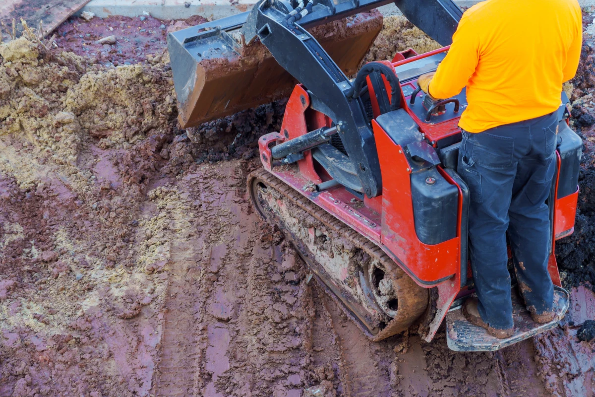 Décaisser un terrain : un processus essentiel pour préparer votre projet de construction